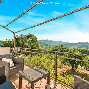 Pina , Riccò del Golfo di Spezia Italie